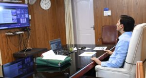 पर्यटन सचिव सचिन कुर्वे ने रानीबाग से हनुमानगढ़ी तक बनने वाले रोपवे को लेकर अधिकारियों के साँथ की समीक्षा बैठक- कुमाऊं कमिश्नर दीपक रावत भी रहे मौजूद