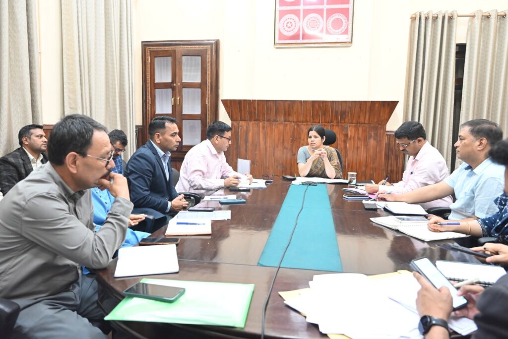 तीन दिवसीय दौरे पर नैनीताल पहुंचेंगे उप राष्ट्रपति जगदीप धनखड़- डीएम ने ब्रीफिंग कर परखी तैयारियां