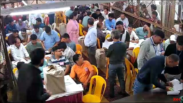 त्रिस्तरीय पंचायत चुनाव:- चाक चौबंद सुरक्षा के बीच मतगणना शुरु- त्रिशूल वाणी पर देखिये सीधी तस्वीरें