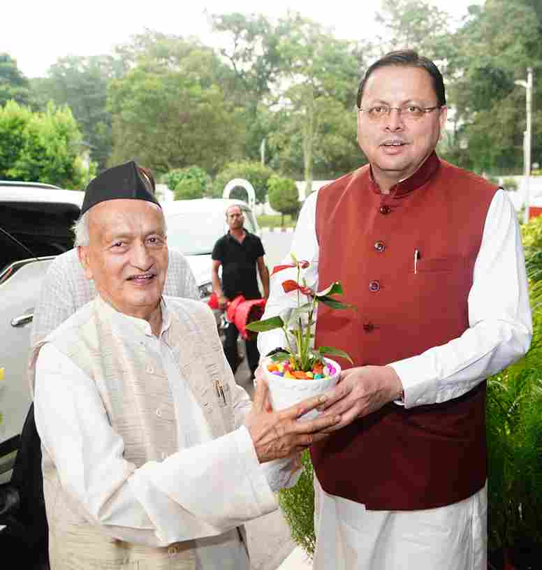 पूर्व सीएम कोश्यारी ने सीएम धामी को जन्मदिन पर दी बधाई- जनसेवा के पथ पर निरंतर प्रगति की करी कामना