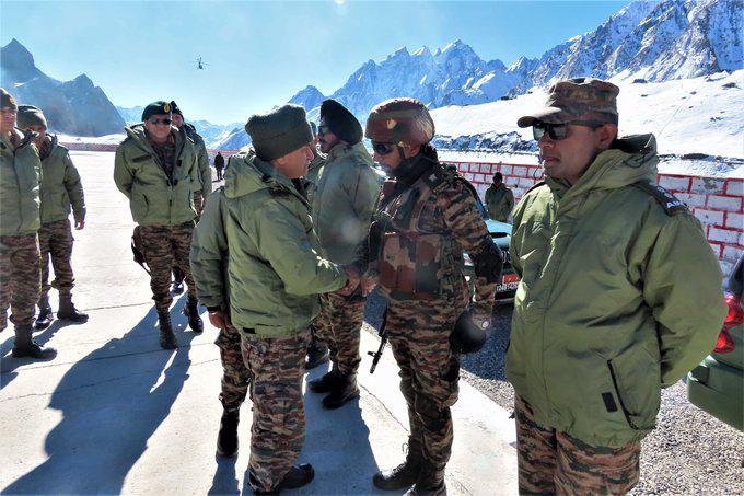 हर काम देश के नाम:- सेना प्रमुख ने मध्य क्षेत्र के अग्रिम क्षेत्रों का किया दौरा- परिचालन तैयारियों और सामुदायिक पहलों की समीक्षा
