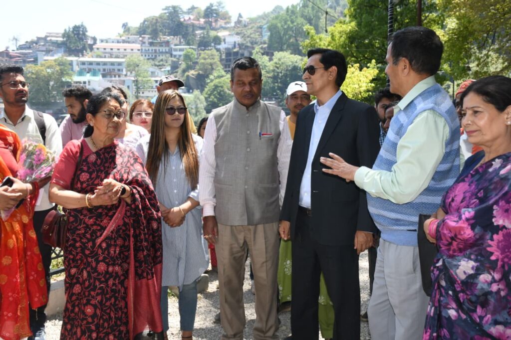 नैनी झील में 1990 के दशक से विलुप्त महाशीर मछली (ट्रोप्टिटोरा व स्नोट्राउट) का संवर्धन