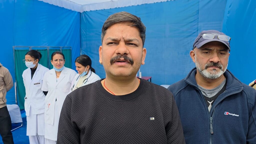 पर्यटकों की समस्याओं के समाधान को लेकर तहसील में बनाया कंट्रोल रुम- नम्बर जारी