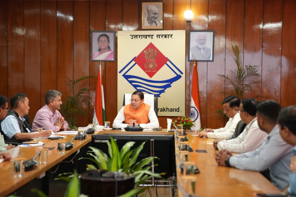 सीएम पुष्कर सिंह धामी ने किया ‘मेरी योजना’ पुस्तक ऑडियो क्लिप का अनावरण